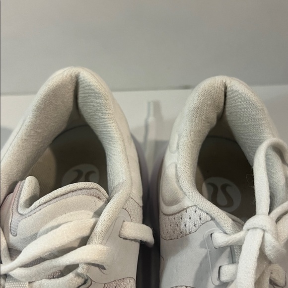 Women's Beyondfeel Running Shoe - Picture 16 of 17